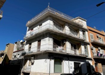 Edificio all\'aperto - Appartamento via Giovanni Pascoli
 
25, Comiso - foto 14