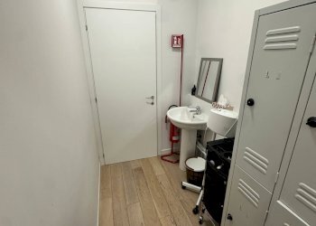 Foto 8 - Locale Commerciale Via Principe Umberto
 
15, Adro - foto 8