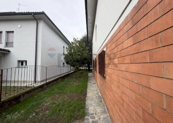 Casa all\'aperto - Villa via salvo d'acquisto
 
6, Pandino - foto 25