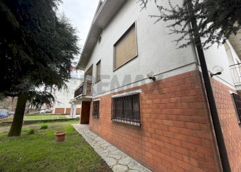 Casa all\'aperto - Villa via salvo d'acquisto
 
6, Pandino - foto 27