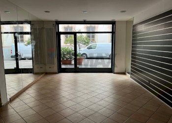 Ricezione / Lobby - Negozio Corso Roma
 
107, Lodi - foto 9