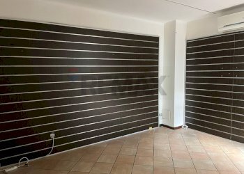 Non correlato - Negozio Corso Roma
 
107, Lodi - foto 16