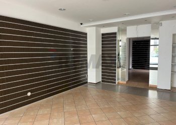 Ricezione / Lobby - Negozio Corso Roma
 
107, Lodi - foto 18