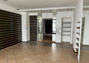 Ricezione / Lobby - Negozio Corso Roma
 
107, Lodi - foto 19