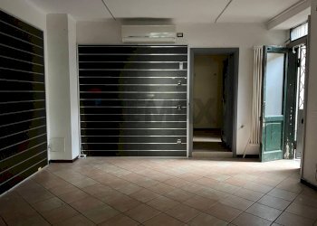 Hall / corridoio - Negozio Corso Roma
 
107, Lodi - foto 23