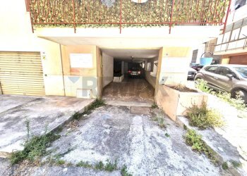 Parcheggio - Locale Commerciale Via Lazio
 
26, Capaci - foto 2