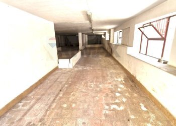 Parcheggio - Locale Commerciale Via Lazio
 
26, Capaci - foto 3