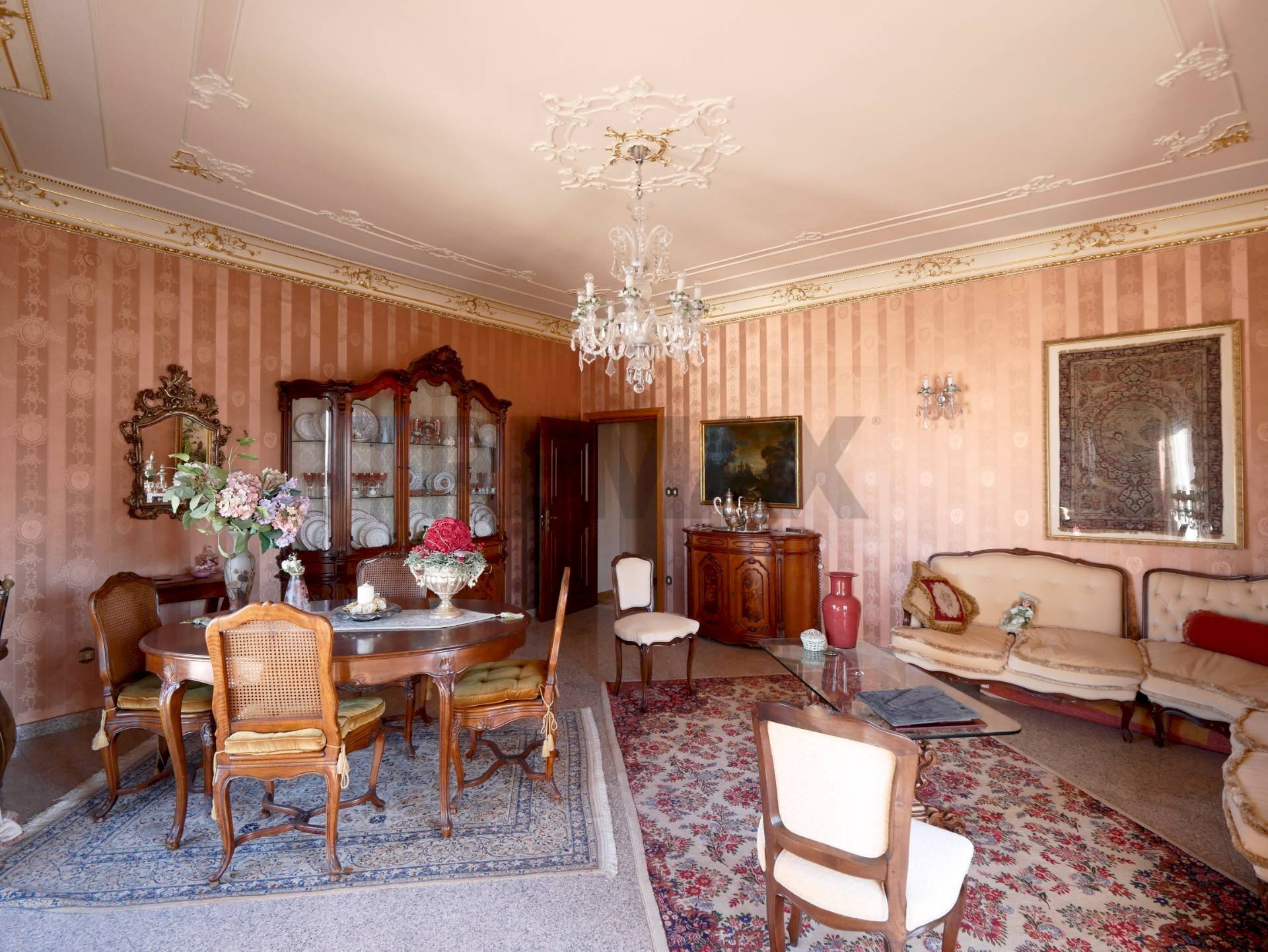 Sala da pranzo - Appartamento Corso Canio Musacchio
 
6, Gravina in Puglia - foto 3