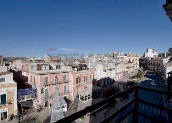 Edificio all\'aperto - Appartamento Corso Canio Musacchio
 
6, Gravina in Puglia - foto 5