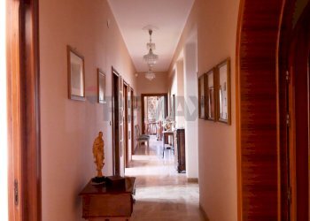 Hall / corridoio - Appartamento Corso Canio Musacchio
 
6, Gravina in Puglia - foto 14