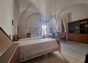 Camera / camera da letto - Casa indipendente Via Museo
 
1/5, Gravina in Puglia - foto 11