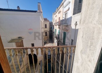 Balcone - Casa indipendente Via Museo
 
1/5, Gravina in Puglia - foto 12