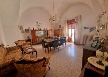 Sala da pranzo - Casa indipendente Via Museo
 
1/5, Gravina in Puglia - foto 14
