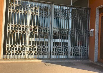 Edificio all\'aperto - Villa via Manzoni
 
19, Brebbia - foto 27