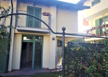 facciata - Two-room apartment Via Circonvallazione
 
30, Pecetto Torinese - photo 2