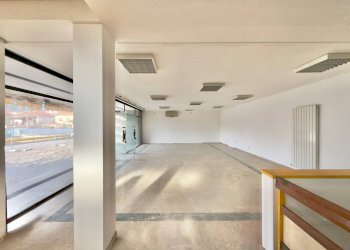 Foto 11 - Capannone Via Monte Sant'Elia
 
14, Induno Olona - foto 11