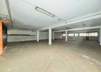 Foto 22 - Capannone Via Monte Sant'Elia
 
14, Induno Olona - foto 22