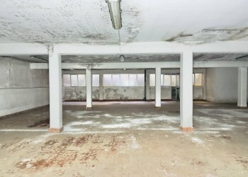 Foto 23 - Capannone Via Monte Sant'Elia
 
14, Induno Olona - foto 23