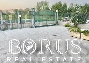 Foto 1 - Locale Commerciale Viale della libertà, Gricignano di Aversa - foto 1