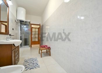 Bagno - Appartamento via Gramsci
 
8, Quartu Sant'Elena - foto 25