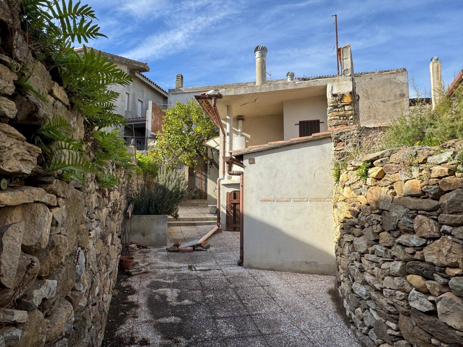 Foto 1 - Independent house Via Verdi
 
1, Villasalto - photo 1