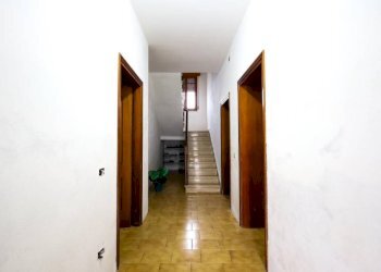 Corridoio - Casa indipendente via delle Valli, Mirandola - foto 22