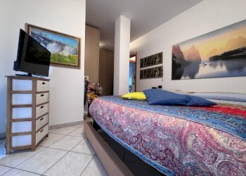 Camera da letto - Trilocale via Antonio Vivaldi, Borgomanero - foto 10