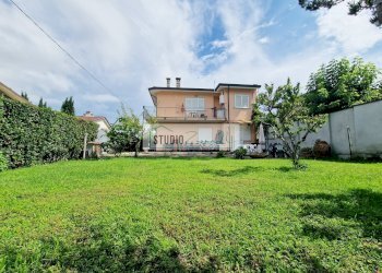 Foto 34 - Three-room apartment Via Mincio, Camaiore - photo 34