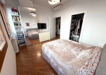 Camera da letto - Trilocale via Giovanni Battista Morgagni, Bologna (zona Centro Storico) - foto 3