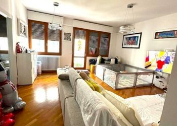 Salone - Trilocale via Giovanni Battista Morgagni, Bologna (zona Centro Storico) - foto 5