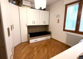 Camera da letto - Trilocale via Giovanni Battista Morgagni, Bologna (zona Centro Storico) - foto 39