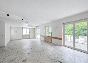 Foto 3 - Stabile - Palazzo Viale Valzella
 
2, Ardesio - foto 3