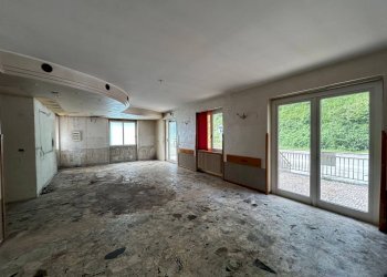 Foto 4 - Stabile - Palazzo Viale Valzella
 
2, Ardesio - foto 4