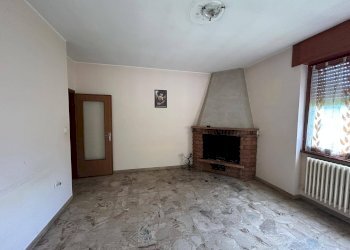 Foto 7 - Stabile - Palazzo Viale Valzella
 
2, Ardesio - foto 7