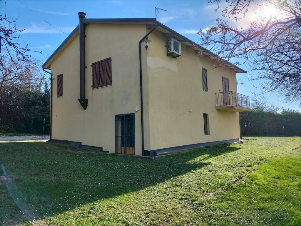 Facciata - Rustic via Croce del Monte, Osimo - photo 3