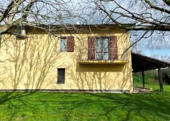 Facciata - Rustico via Croce del Monte, Osimo - foto 6