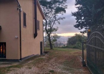 Giardino - Rustico via Croce del Monte, Osimo - foto 19