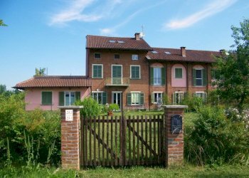 Facciata - Rustico via Oriassolo, Arignano - foto 2