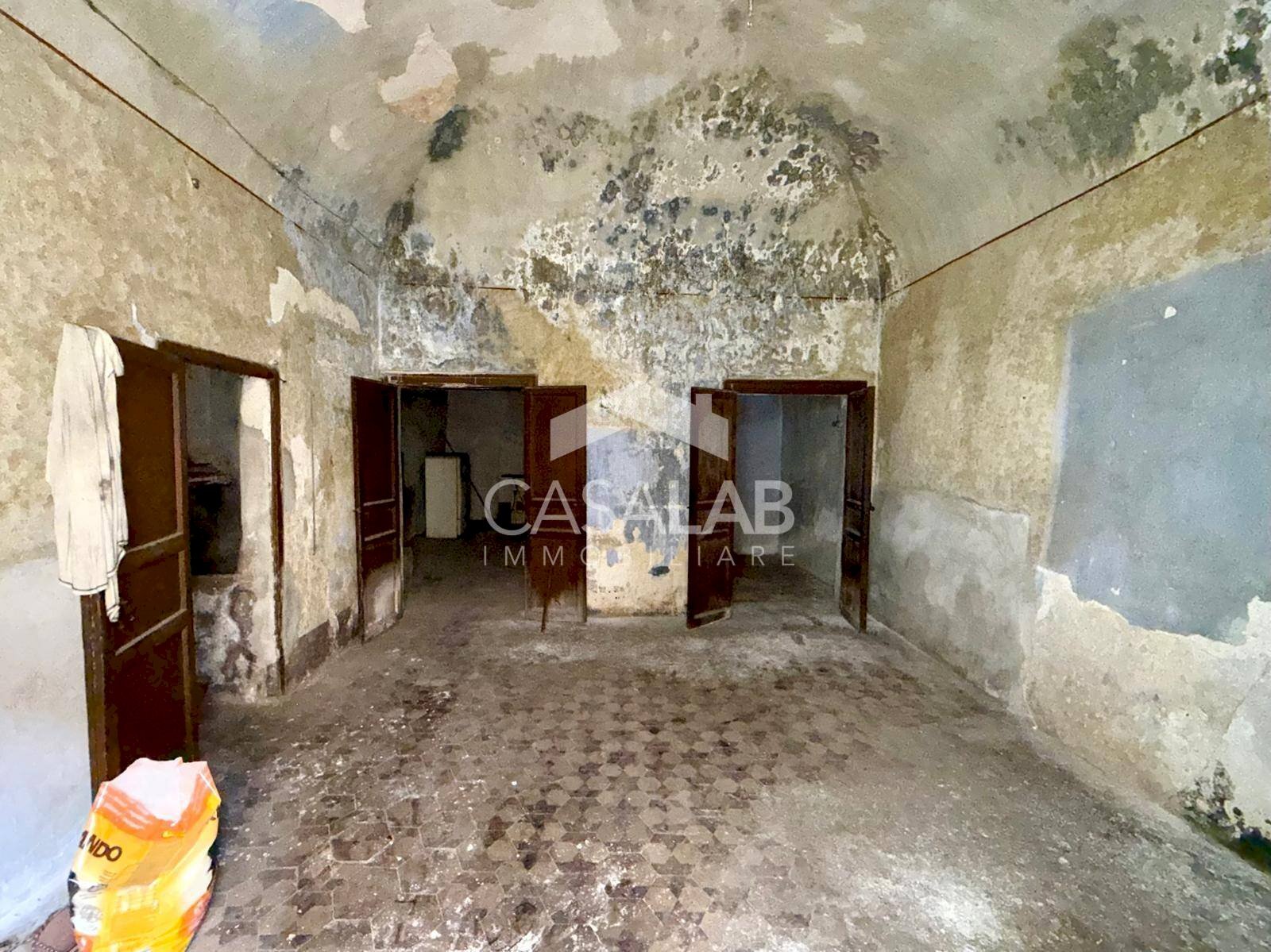 Foto 4 - Appartamento via marchiano
 
3, Carini - foto 3