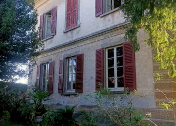 Facciata - Villa via Roma, 5, Fagnano Olona - foto 4