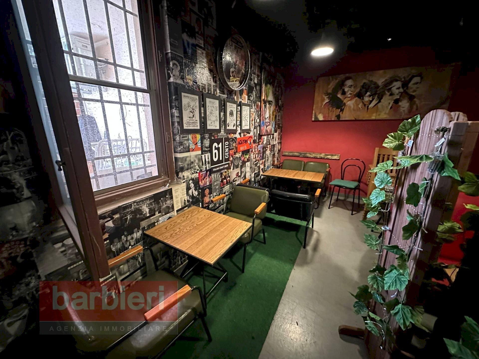 Foto 2 - Attività Commerciale via Cavour
 
8, Cervia - foto 2