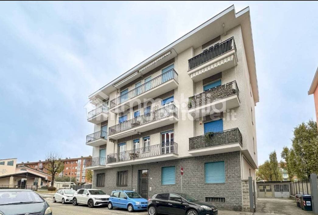 Foto 1 - Trilocale Via Boves
 
18, Grugliasco - foto 1