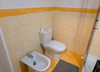 Bagno - Quadrilocale via Santo Stefano, 10, Bologna (zona Centro Storico) - foto 19