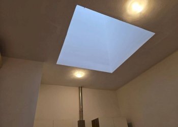 Interno palazzo - Quadrilocale via Santo Stefano, 10, Bologna (zona Centro Storico) - foto 23