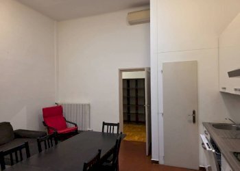 Cucina - Quadrilocale via Santo Stefano, 10, Bologna (zona Centro Storico) - foto 28