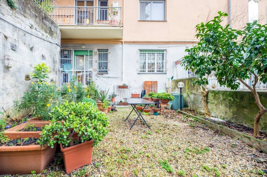 Giardino - Two-room apartment via Antonio Cei, Genova (neighborhood Borgoratti) - photo 2