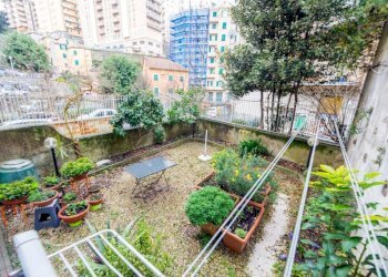 Cortile interno - Bilocale via Antonio Cei, Genova (zona Borgoratti) - foto 13