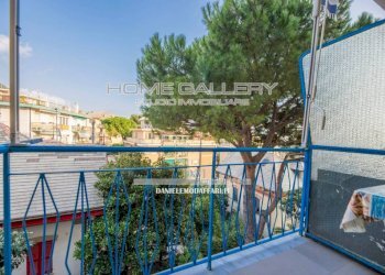 Bilocale via Montani, Genova (zona Quarto) - foto 1