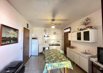 Sala da pranzo - Trilocale viale dei Gelsi, Ravenna (zona Porto Corsini) - foto 5