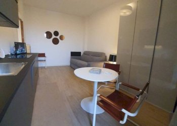 Interno appartamento - One-room apartment via Caduti sul Lavoro, 61, Sesto San Giovanni - photo 1